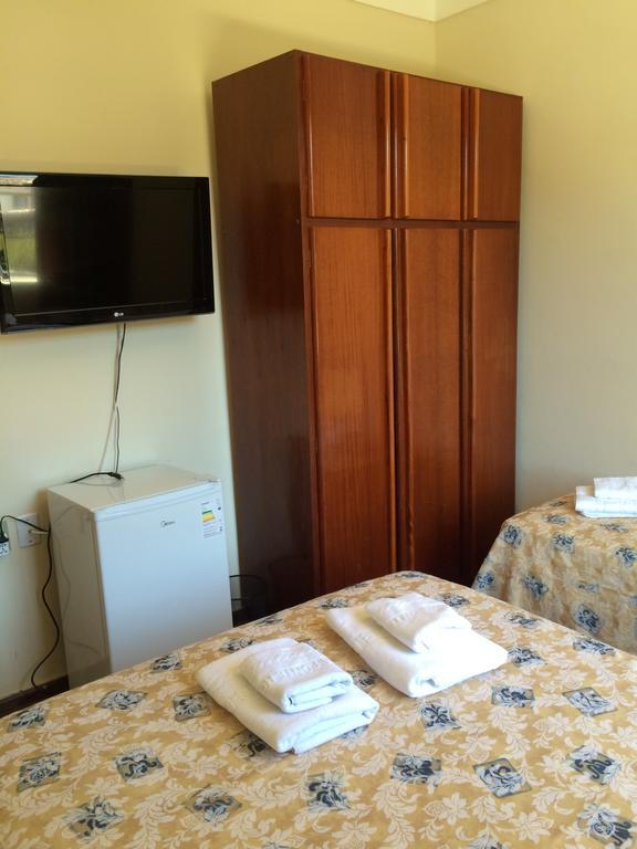Casa da Ponte Hotel Goiás Quarto foto